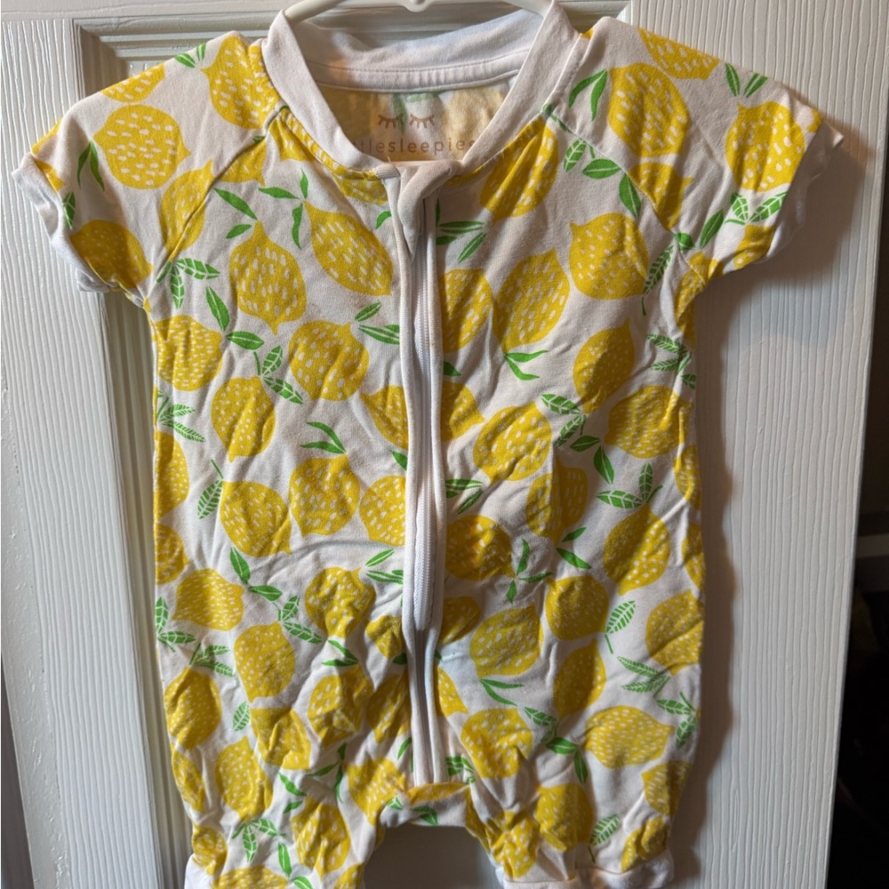 Little Sleepies Lemon Print shorty zippy